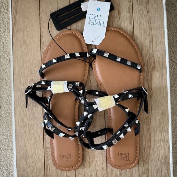 Time and Tru Women's Studded Gladiator Sandals - 9 - Picture 2 of 7